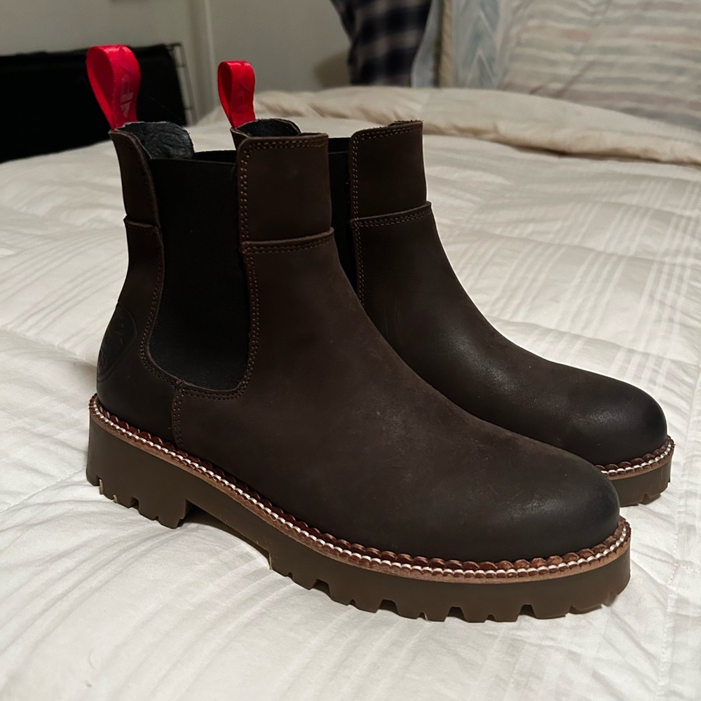 Pajar Chelsea Boots